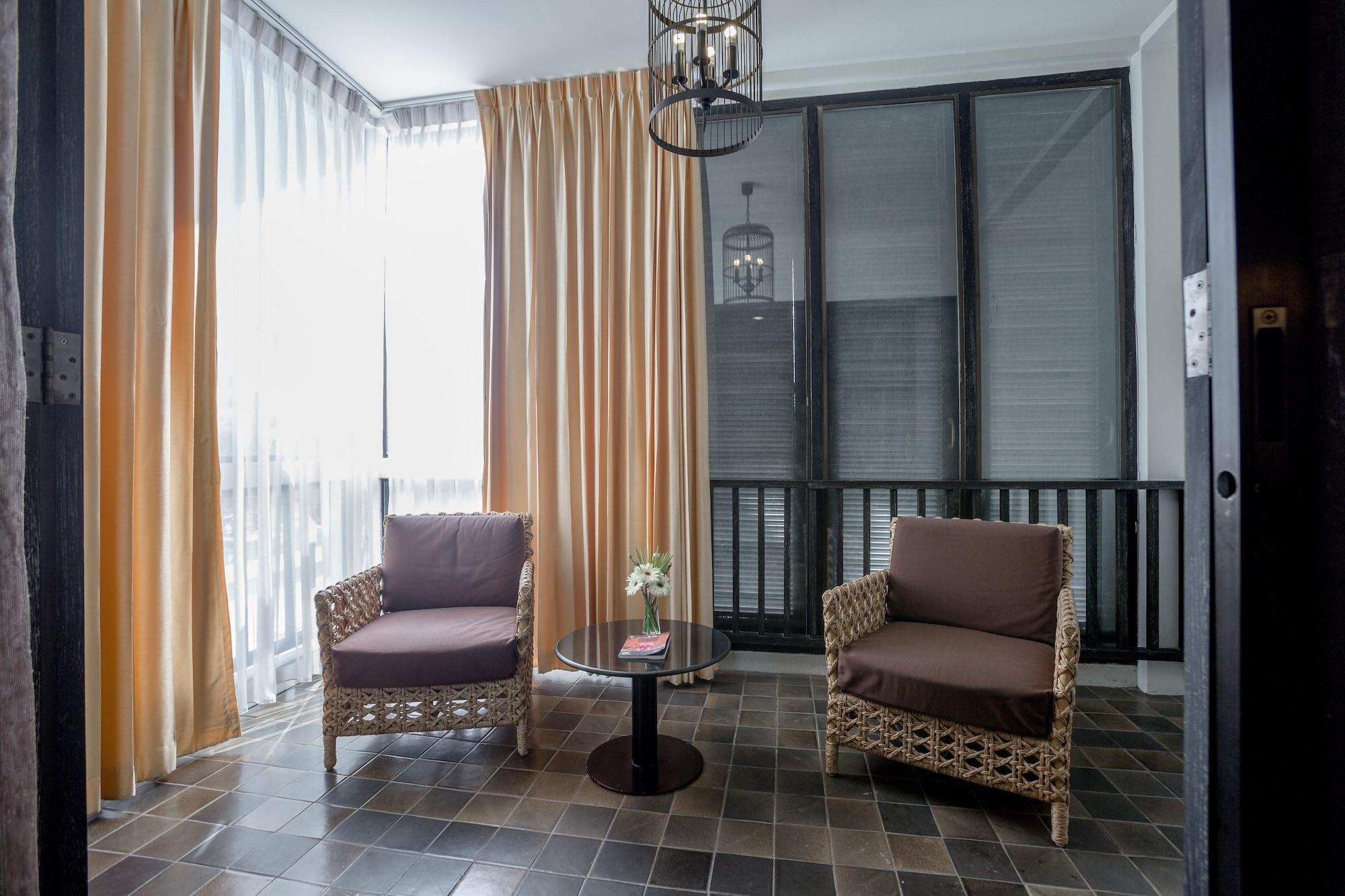 Aruntara Riverside Boutique Khách sạn Chiang Mai