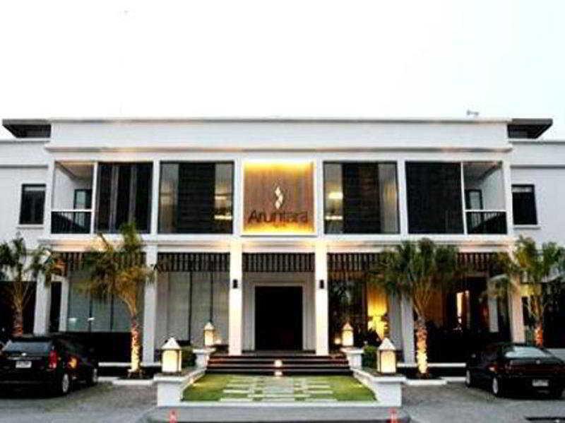 Khách sạn Aruntara Riverside Boutique