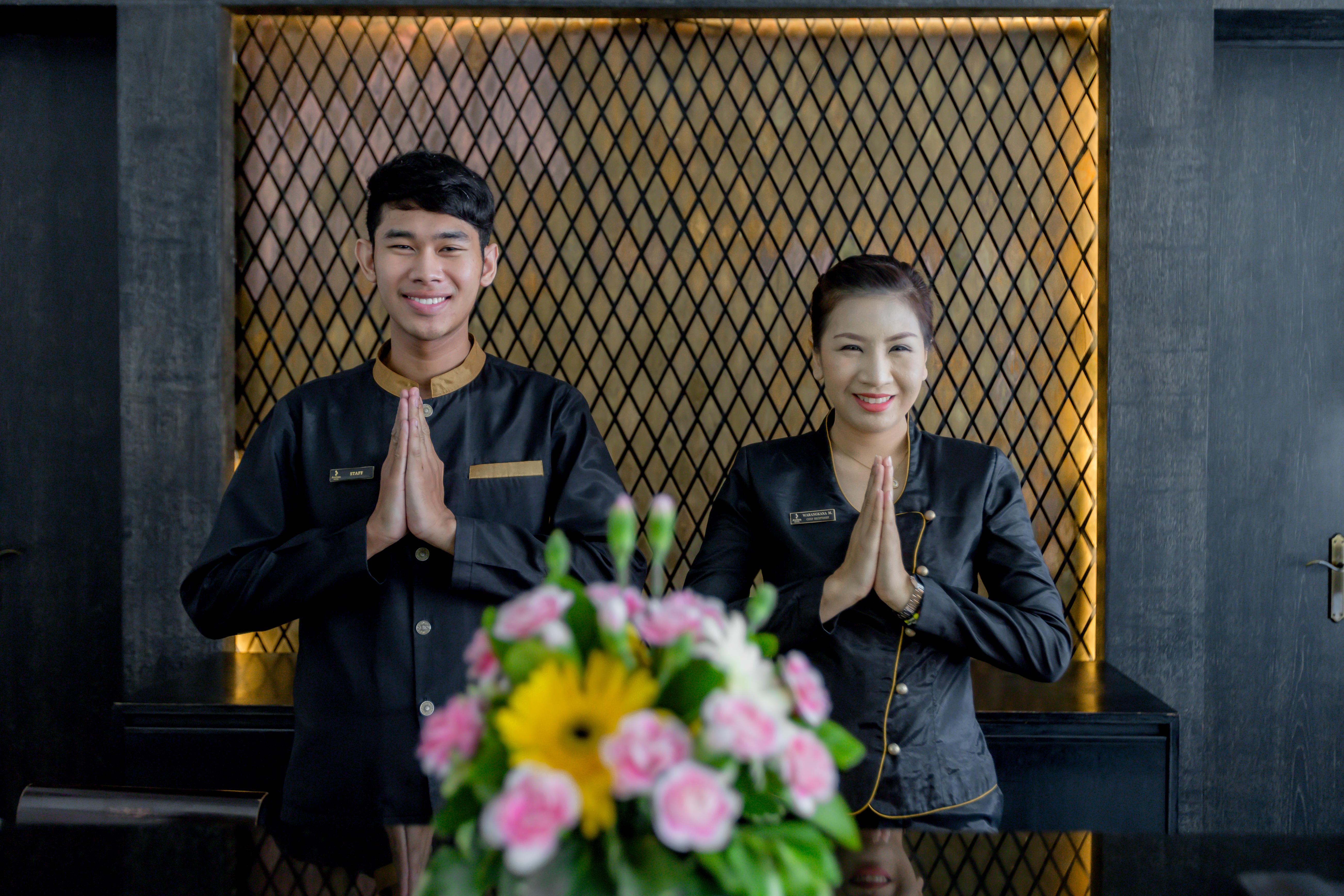 Khách sạn Aruntara Riverside Boutique Chiang Mai