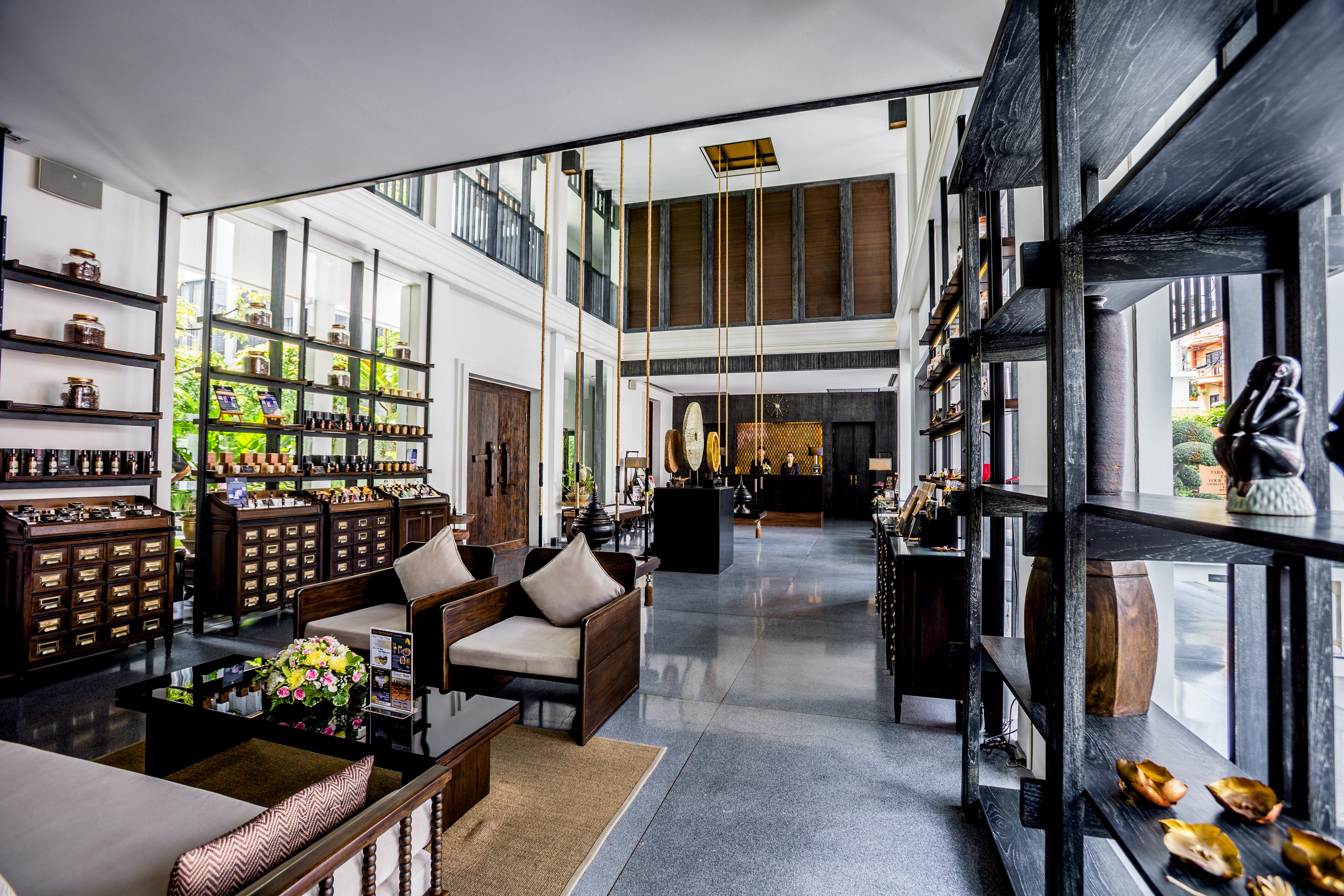Khách sạn Aruntara Riverside Boutique Chiang Mai